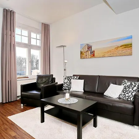 Haus Am Park 32 Daire Kühlungsborn